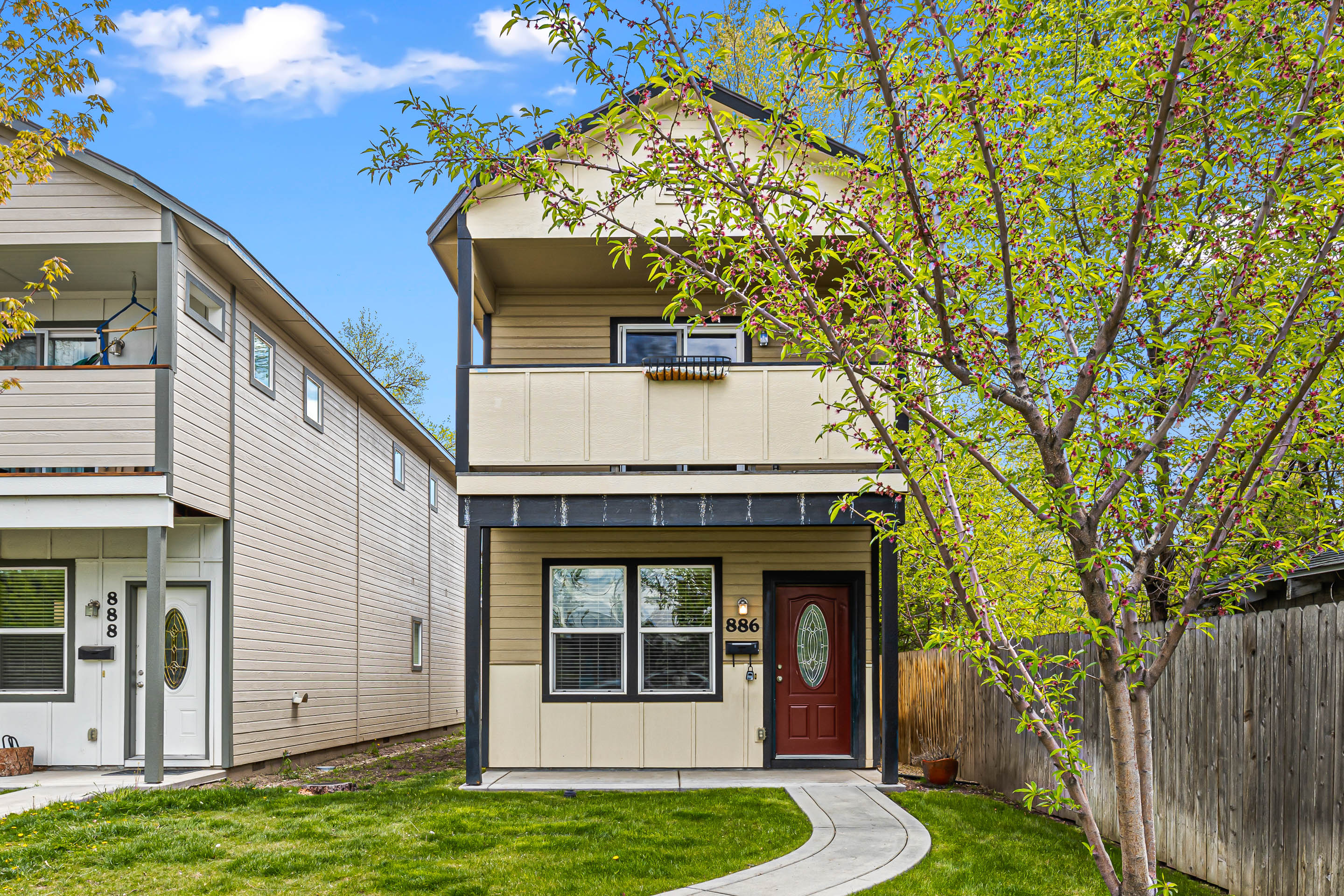 Property main image
